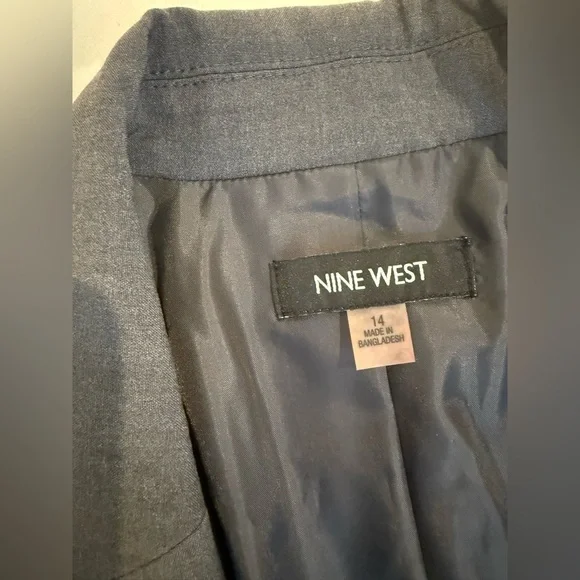 Nine West Women’s Charcoal Gray Blazer Size 14 - Picture 4 of 4